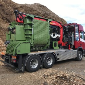 Rębak montowany na samochody ciężarowe Pezzolato Hackertruck PTH 1200/1000